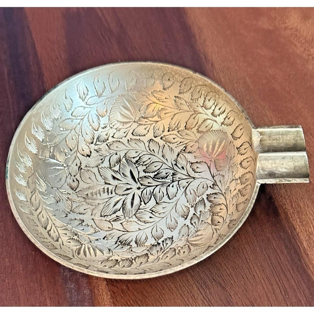 Vintageโ Etched Brass Ashtray Trinket Dish Floral Botanical MCM Catchall 4 "